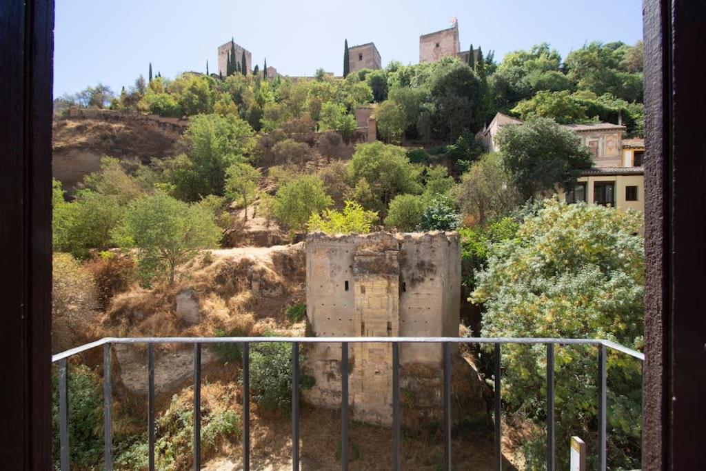 Alhambra Enamora 1 -Paseo De Los Tristes View 1 -C グラナダ エクステリア 写真